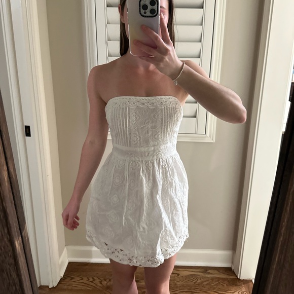 Mini dress - Picture 1 of 4